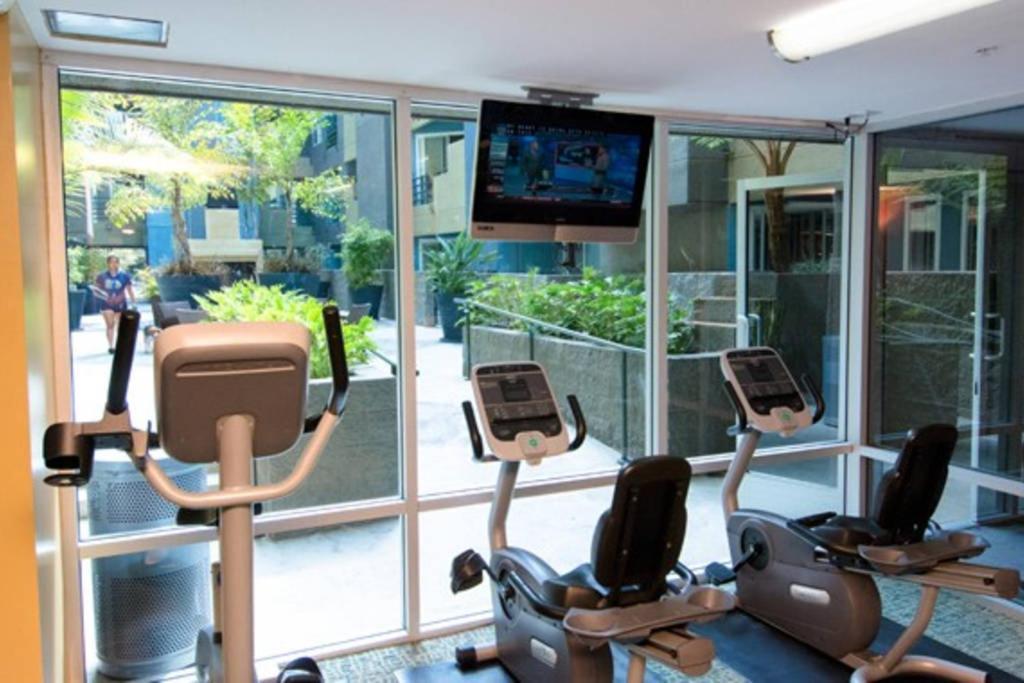 HOLYWOOD HILLS !!! 2BED Studio !!! Apartamento Los Ángeles Exterior foto