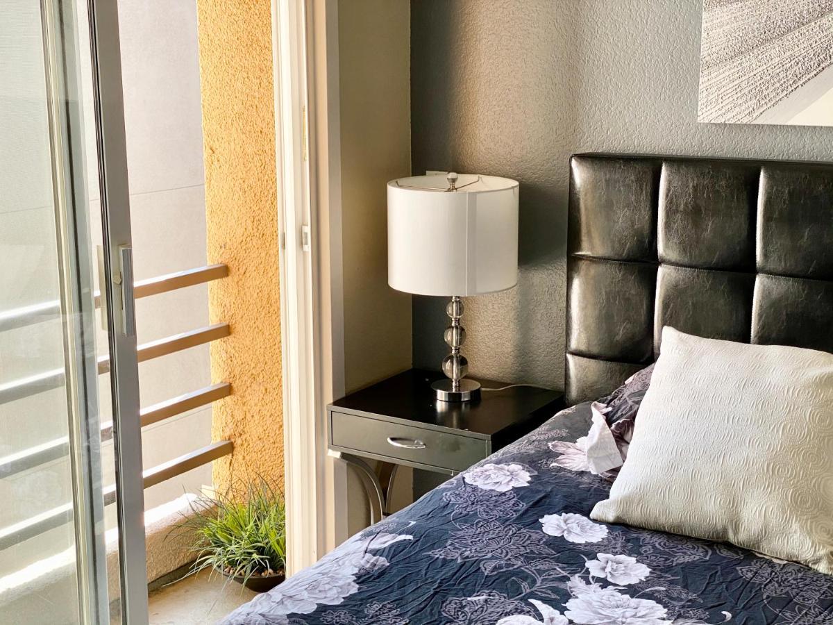 HOLYWOOD HILLS !!! 2BED Studio !!! Apartamento Los Ángeles Exterior foto